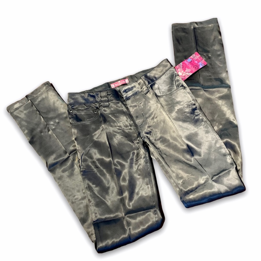 Modiva Grey Satin Silky Pants - Picture 6 of 7